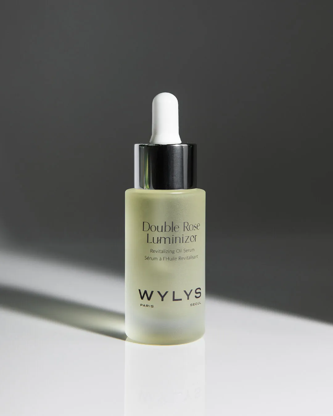 Wylys Double Rose Luminizer & Sage Verte Makeup Bag ($223 Value)