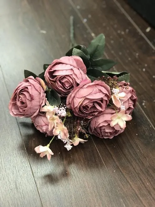 Yummy Close Head Roses Artificial Flower (mauve) YUM1